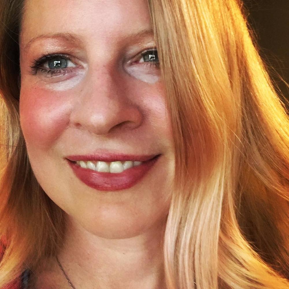 Meet your Posher, Janelle